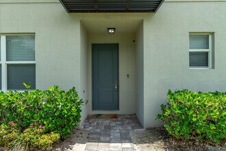 8569 Via Mar Rosso in Greenacres, FL - Building Photo - Building Photo