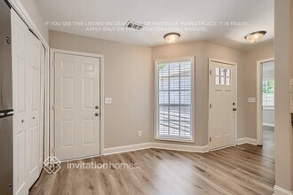 7470 Hunters Ridge Dr in Douglasville, GA - Foto de edificio - Building Photo