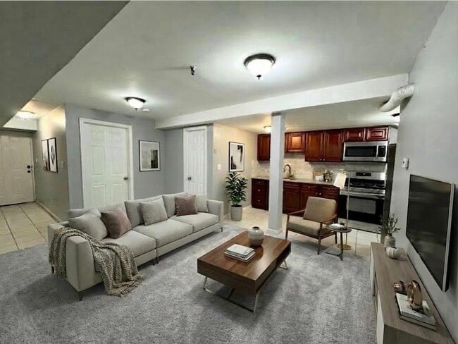 321 64th St in West New York, NJ - Building Photo - Building Photo