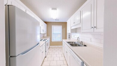 104 Queens Ct in Aiken, SC - Building Photo - Building Photo