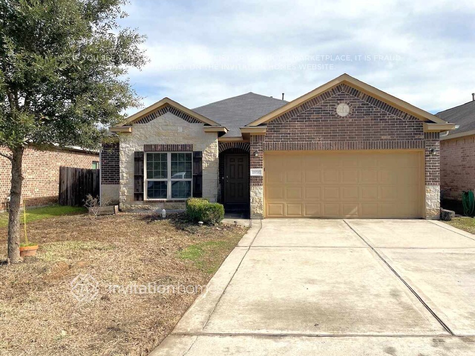 23737 Briar Tree Dr in Porter, TX - Building Photo