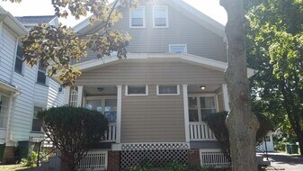 15-17-17 Wilmington St in Rochester, NY - Building Photo