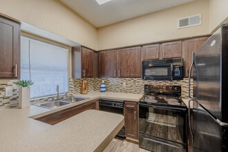 Country Club in Mesquite, TX - Building Photo - Building Photo