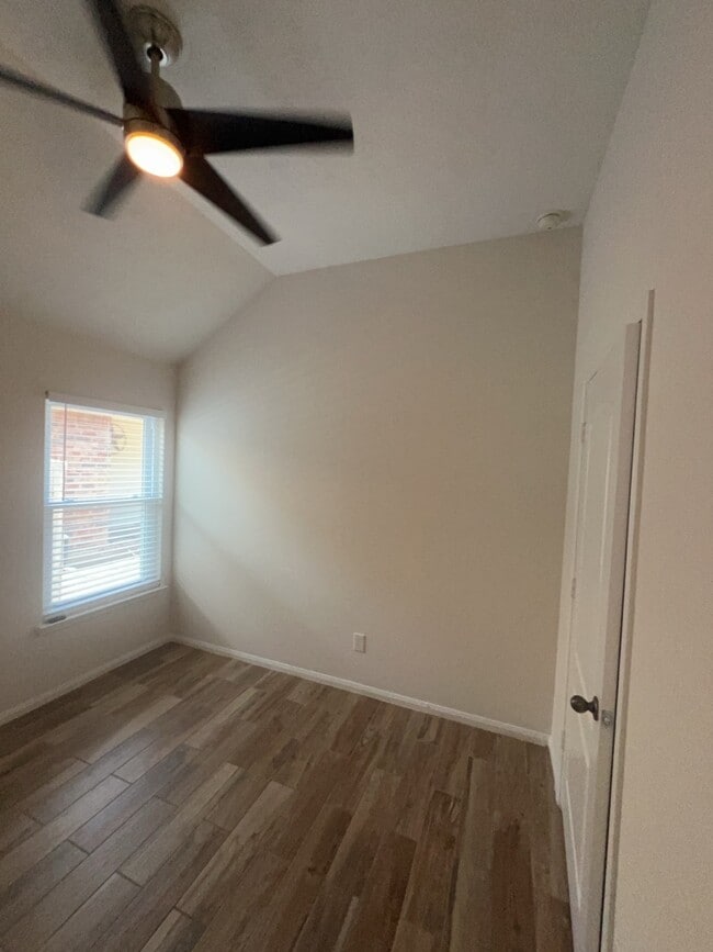 property at 3443 Rainshore Dr