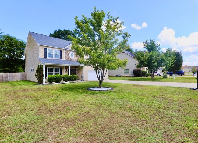 655 Brutsch Avenue in Sumter, SC - Foto de edificio - Building Photo