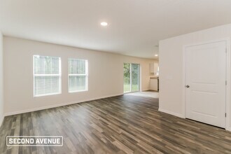 10811 N Hatari Dr in Citrus Springs, FL - Building Photo - Building Photo
