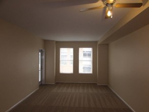 4343 Roosevelt Way NE in Seattle, WA - Foto de edificio - Building Photo