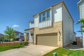 2208 Luna Azul Vw in Round Rock, TX - Building Photo - Building Photo