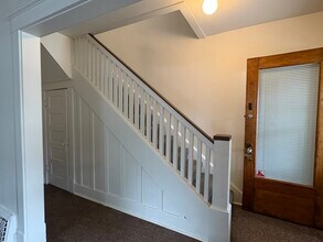 228 E Bloomington St in Iowa City, IA - Building Photo - Building Photo