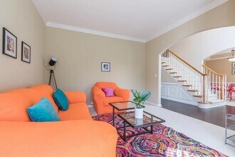 1702 Clay Brooke Ct SE in Smyrna, GA - Building Photo - Building Photo