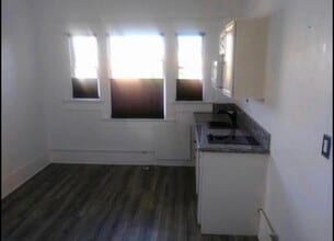 Sage House Apartments in San Diego, CA - Building Photo - Building Photo