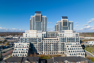 The Beverly Hills - SE Tower in Richmond Hill, ON - Building Photo - Building Photo