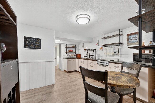 1821 6th Ave in Greeley, CO - Foto de edificio - Building Photo