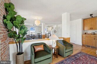 1901 Columbia Rd NW in Washington, DC - Building Photo - Building Photo