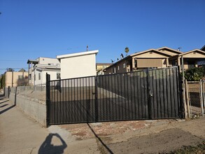 3002 Edward Ave in Los Angeles, CA - Building Photo - Building Photo