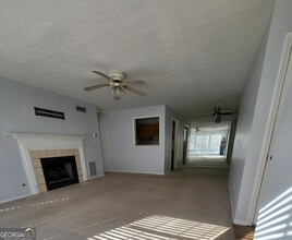 407 Berkeley Woods Dr in Duluth, GA - Building Photo - Building Photo