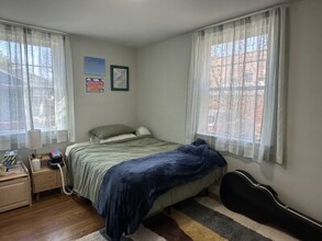 6 Hazelmere Rd, Unit 1 in Boston, MA - Building Photo - Building Photo