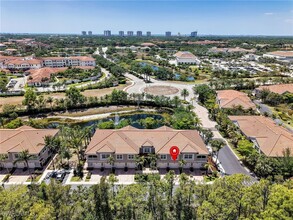 23550 Alamanda Dr in Bonita Springs, FL - Foto de edificio - Building Photo