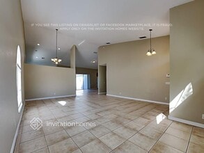 5564 NW 57th Way in Coral Springs, FL - Building Photo - Building Photo