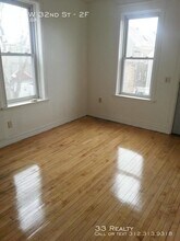 915 W 32nd St-Unit -2F in Chicago, IL - Building Photo - Building Photo