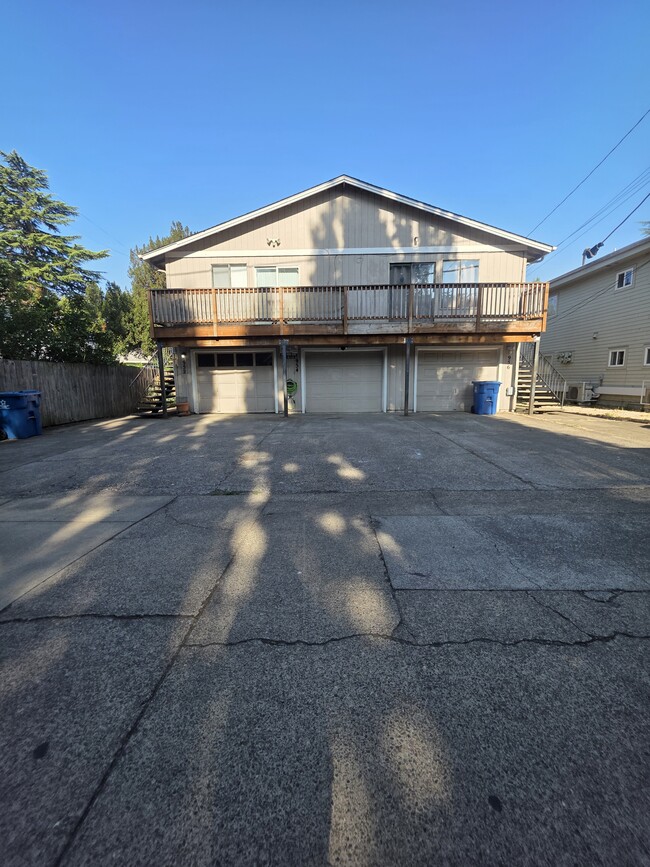 property at 954-MHH954 Capitol St NE