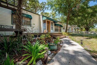 1211 E Park Cir in Tampa, FL - Building Photo - Building Photo