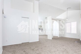 114 Sierra Cir in Casa Grande, AZ - Building Photo - Building Photo