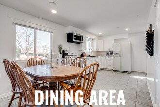 7101 Wolff St in Westminster, CO - Foto de edificio - Building Photo