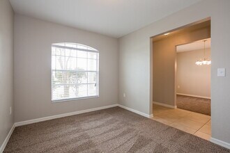 6768 Highlands Creek Loop in Lakeland, FL - Building Photo - Building Photo