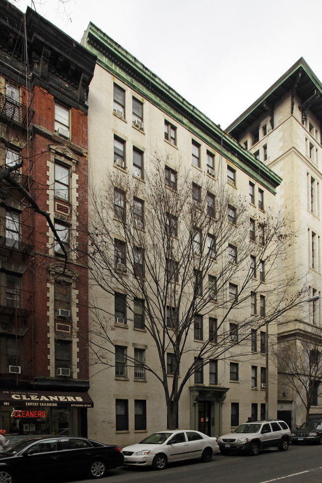 183 Thompson St in New York, NY - Foto de edificio - Building Photo