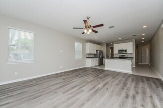 2181 Grasmere View Pkwy N in Kissimmee, FL - Building Photo - Building Photo