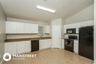2305 13th Pl SW in Vero Beach, FL - Building Photo - Building Photo