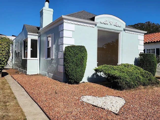 property at 3050 25th Ave