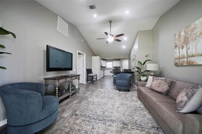 property at 3488 Balboa Cir