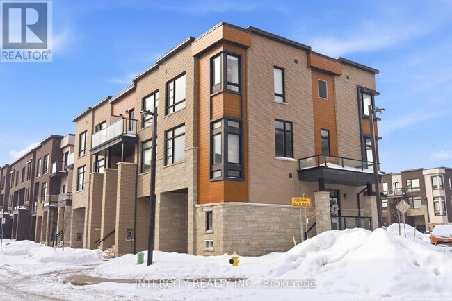 12 Quilico Rd in Vaughan, ON - Building Photo - Building Photo