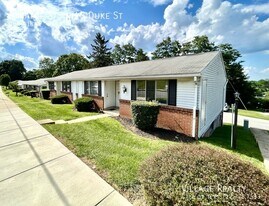 509 E Maple St in Dallastown, PA - Building Photo