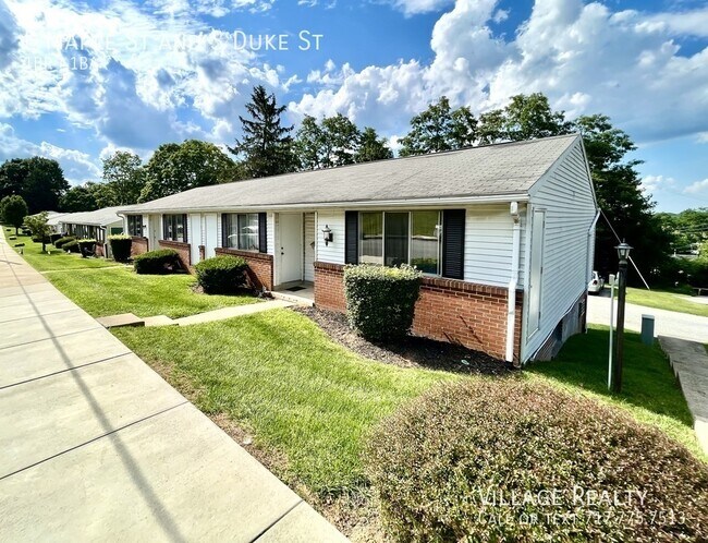 property at 509 E Maple St