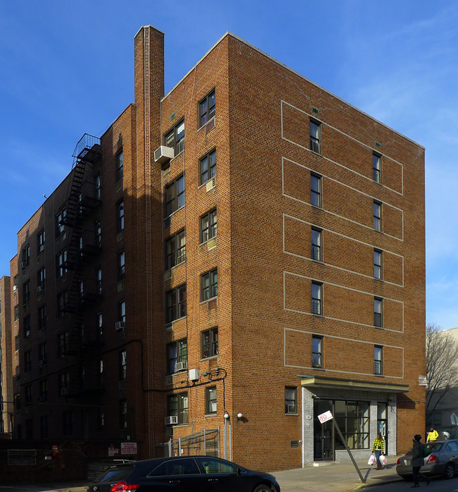 490-498 New York Ave in Brooklyn, NY - Building Photo - Building Photo