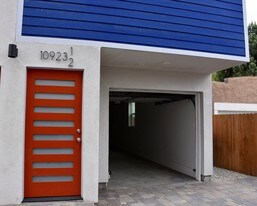 10923 Hesby St in Los Angeles, CA - Building Photo