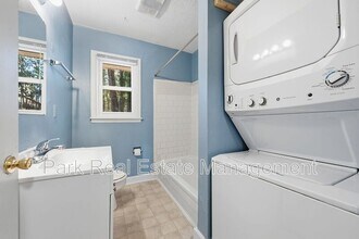 635 N Columbia St in Chapel Hill, NC - Building Photo - Building Photo