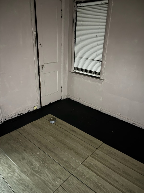 20438 Russell in Detroit, MI - Building Photo - Building Photo