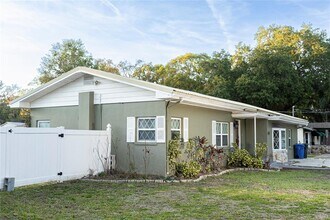 16204 Tampa St in Lutz, FL - Building Photo - Building Photo