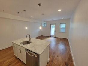 1447 Girard St NW in Washington, DC - Building Photo - Building Photo