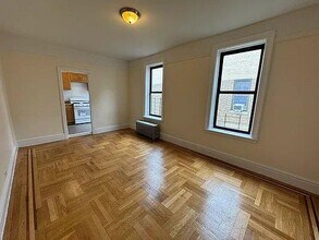 2180 Ryer Ave in Bronx, NY - Building Photo - Building Photo