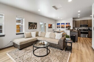 2942 W Babcock St in Bozeman, MT - Foto de edificio - Building Photo