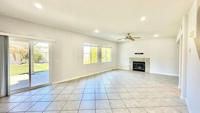 705 Wala Dr in Oceanside, CA - Building Photo - Building Photo