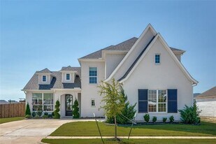 101 W Furlong in Willow Park, TX - Building Photo