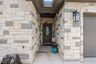 2124 Blackhawk Lp in Belton, TX - Building Photo - Building Photo