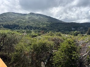 11 Scarlett Rd in Carmel Valley, CA - Building Photo - Building Photo
