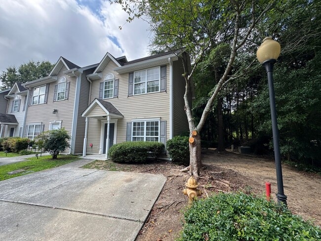 property at 107 Dodd Blvd SE